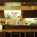 貸切のご利用も承っております。友人や家族との特別なイベントや懇親会にぴったりの空間をご提供。プライベート感を大切にしながら、美味しい料理と共に心温まるひとときをお過ごしいただけます。