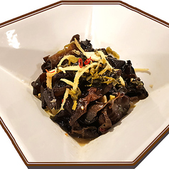 薑絲木耳(きくらげと生姜の炒め)