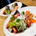 料理メニュー写真&nbsp;サーモンのカルパッチョ