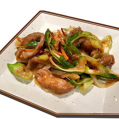 葱爆牛肉(牛肉の葱沙茶ソース炒め)