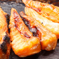 リーズナブルに炉端焼きを堪能。