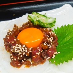 馬刺しユッケ