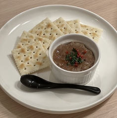 レバーペーストバケット添え