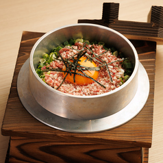 牛トロの釜飯 ~卵黄のせ~