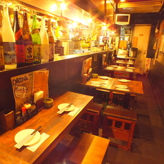 全席喫煙が可能です◎喫煙者の方も席を立つ手間なく、ゆっくりと美味しい料理とお酒を堪能いただけます。