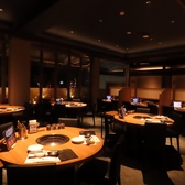 店内は全席禁煙となっており、煙や匂いが苦手なお客様やお子様連れのご家族も、心から安心してお食事をお楽しみいただけます。ストレスフリーな環境の中で、安楽牛が放つ芳醇な香りと絶品の味わいを心ゆくまでご堪能ください。クリーンで清潔感あふれる空間が、最高の焼肉体験をより引き立て、特別な時間を演出いたします♪