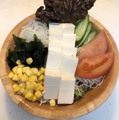 豆腐サラダ