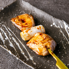 数量限定　本鮪ほほ肉串　　