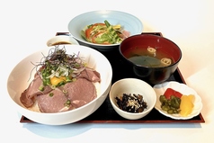 ローストビーフ丼