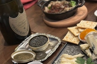 大人の隠れ家にて美酒と料理の極上ペアリングを