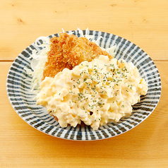 たっぷりタルタルあじフライ/揚げカシューナッツ　各