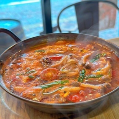 トマト辛麺