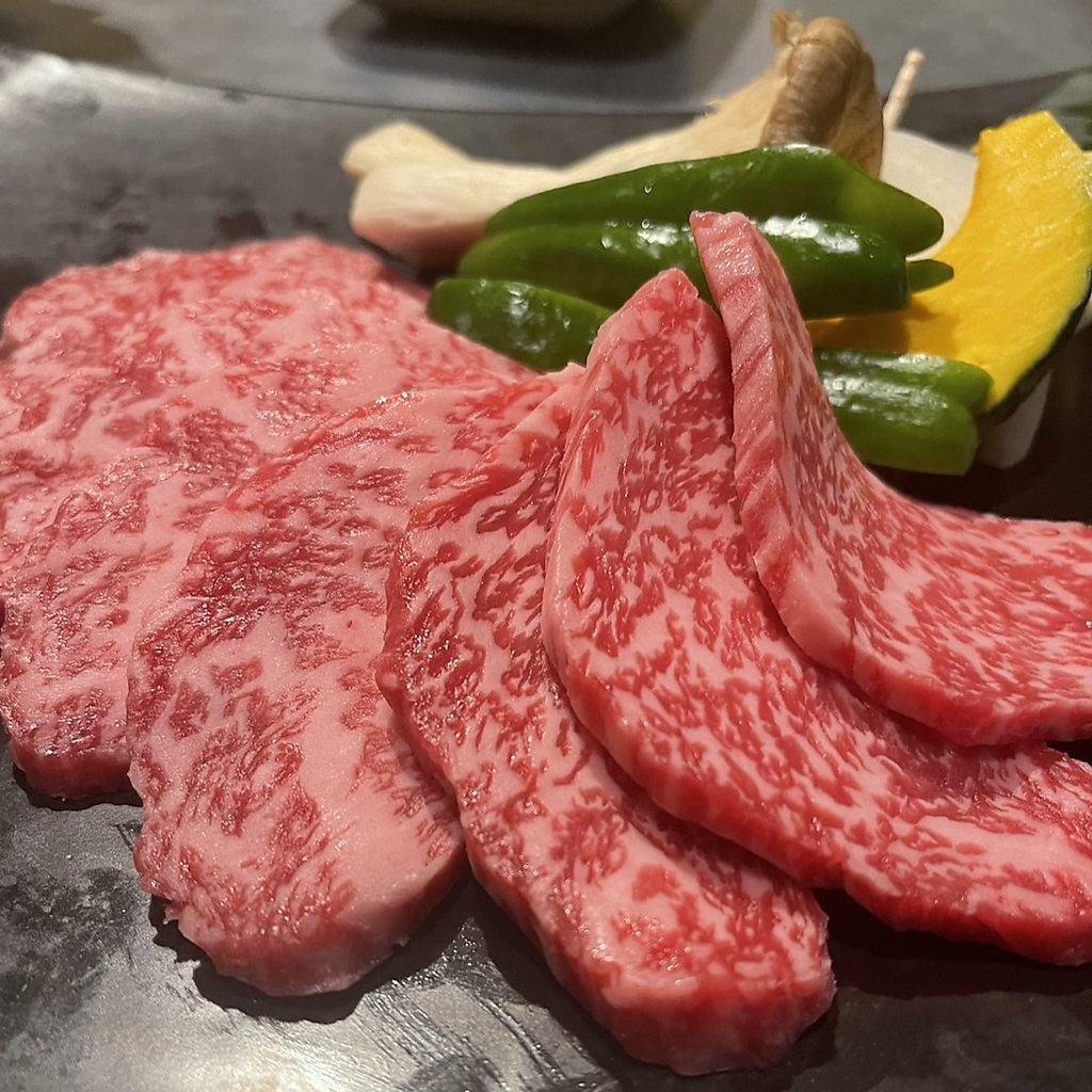 おいしい焼肉で笑顔満開！大切な人と至福のひとときをご堪能ください♪