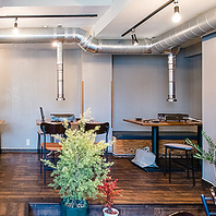 シックなデザインの店内で、特別な焼肉体験を♪