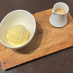 バニラジェラートのカフェ・アフォガード