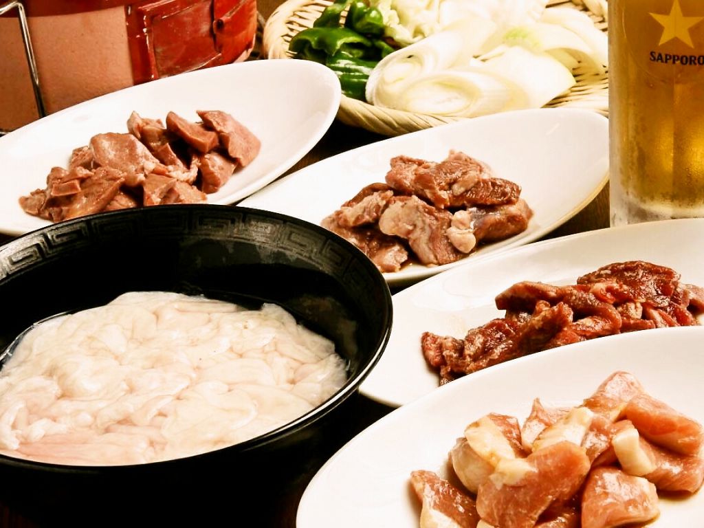 当日OK！飲み放題付き美白ホルモンセット2500円やヤマダセット3500円などお得なプランもあります♪