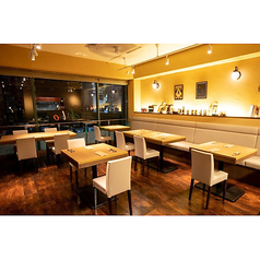 ◆2名様掛け×4卓