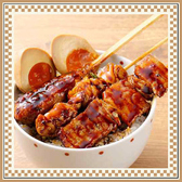 当店自慢の半熟に玉子と焼鳥の親子丼！秘伝のタレにご飯がすすむ！
