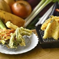 こだわりの食材を揚げたての天ぷらで。