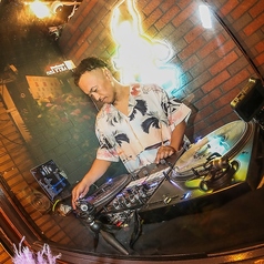 DJ BOOTH 完備で貸切パーティーにもぴったりです。