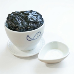 黒丼｜ハンバーグ 竹炭デミソース