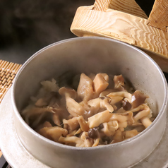 釜めし(とりと山菜)