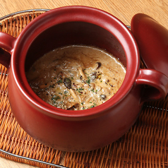 ポルチーニ茸と季節の茸を使ったクリームソースリゾットオジャ鍋で