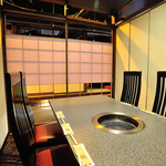 少人数から大人数まで個室でどうぞ！　周りを気にせず、ゆったりと贅沢な時間が過ごせます♪