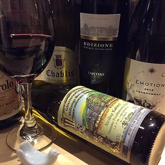 焼き鳥×ワインのマリアージュをお楽しみくださいの写真