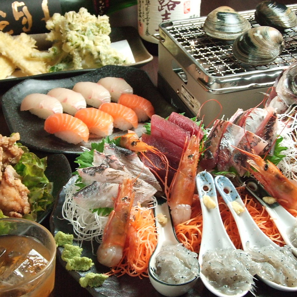 【コース】内容充実のコース！特選生シラスと鮮魚の刺盛付きコースは5000円～（２Ｈ飲み放題付き）