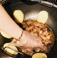 【名物】鉄鍋煮込み（鉄鍋トン）