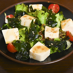 わかめと豆腐のサラダ(青しそ)
