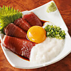 ●　まぐろの山かけ月見