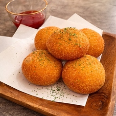 コロコロチーズボール/とろけるチーズポテト/熱々フライドポテト