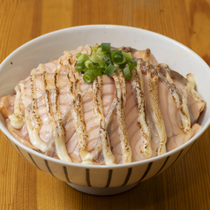 炙りサーモンマヨ丼