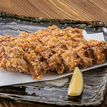 王道！鶏もも一枚唐揚げ♪外はカリサクッ、中は肉汁たっぷりで柔らかい！