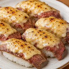 チーズ炙り肉寿司(6貫)