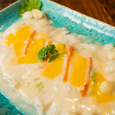 TIRADITO DE PESCADO 白身魚のスライス　レモンソース和え