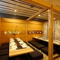 大人数でのご宴会にも対応可能。落ち着いた空間で快適にお過ごしいただけます。