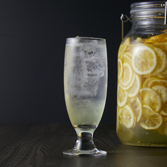 自家製レモンシロップのハイボール