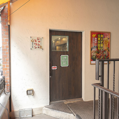 台湾ラーメンと酒菜のお店ジャン スワンの外観3