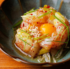 赤エビ塩ユッケ