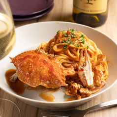 ズワイガニのトマトクリームパスタ