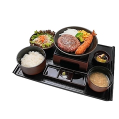 ［国産牛・和牛100%］とろけるハンバーグと海老フライ御膳 Sサイズ(150g)
