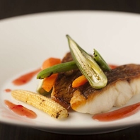 東海地方の新鮮魚介を厳選仕入れ。