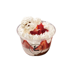 米粉と苺のケーキ