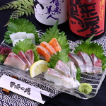 大分の豊な海で獲れたお魚の刺し盛り。お寿司屋さんの経験もある店主自ら目利きした新鮮なお魚が◎