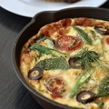 料理メニュー写真 Spanish style Omelet with Spring Vegetables