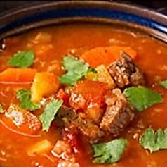 牛バラ肉のトマト煮込み