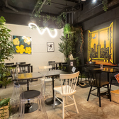 当店は特別なイベントやパーティーに最適な貸切サービスを提供しています。貸切は最大27名様までご利用できますので、アットホームな雰囲気の中、大切な人たちと共に素敵な時間を過ごすことができプライベート感を大切にしたい方にぴったりです。貸切をご利用の際は事前にご連絡よろしくお願いします。